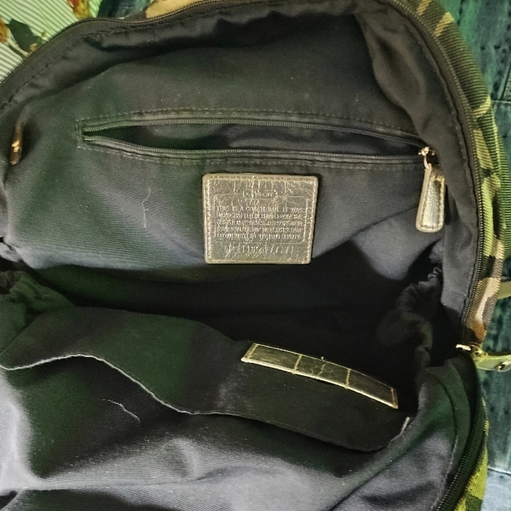 Authentic Rare Coach Denim Backpack with Signature Design - Picture 12 of 13